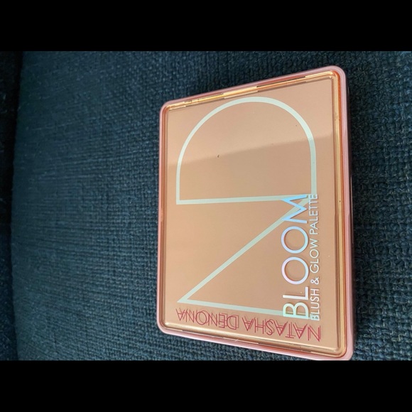 ND bloom face palette - Picture 2 of 2